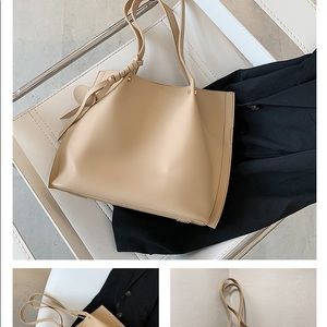 🛑SOLD🛑Simple Solid Color ShoulderTote Bag